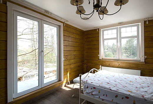 Пластиковые окна в деревянном доме
