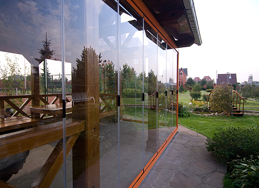 Безрамное остекление